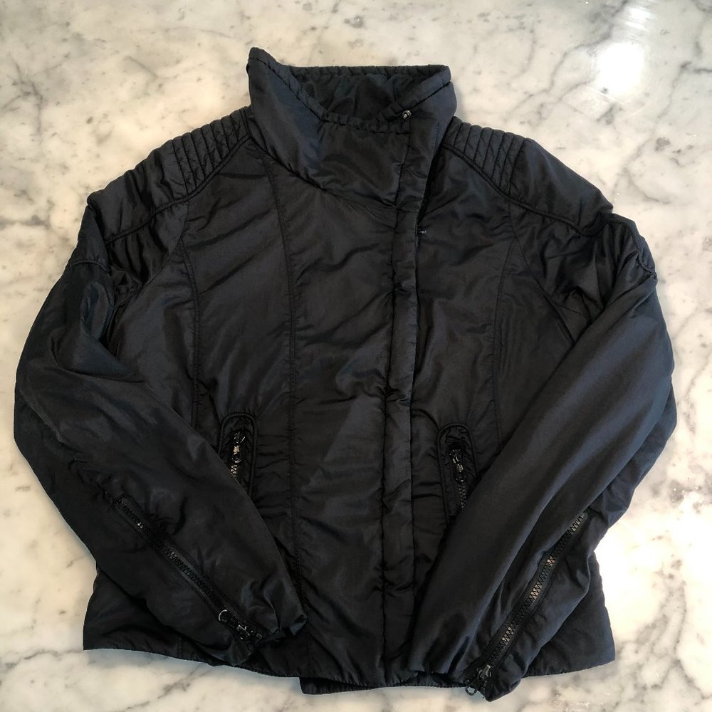 GAP lightweight ourdoor jacket small